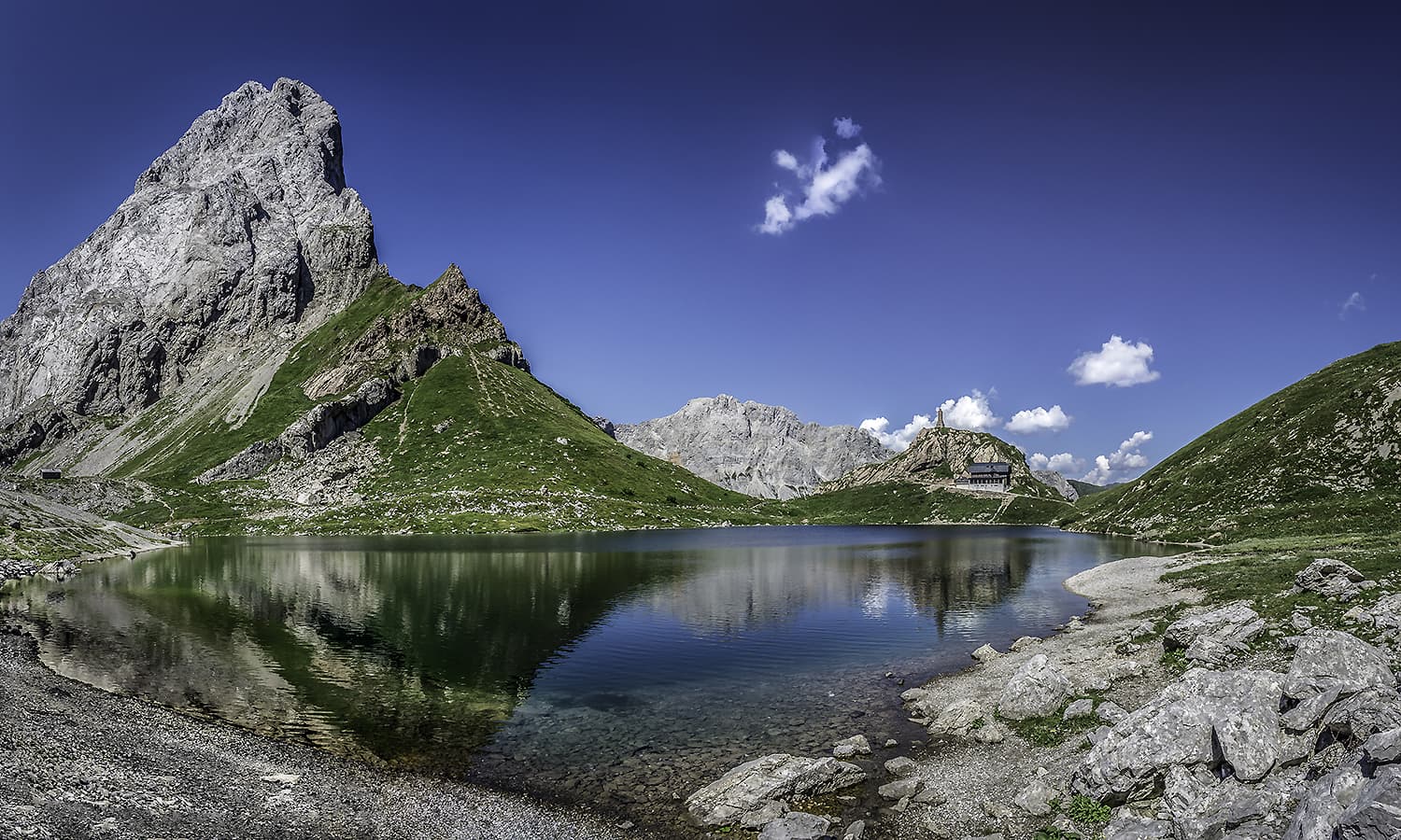 Wolayer See and surrounding area, Carinthia, Austria. — Photo by Gerald Köstl