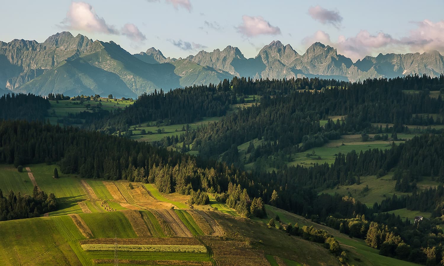 High Tatras as seen from the Polish Spisz, Tatry Natura 2000 Special Area of Conservation, Lesser Poland Voivodeship, Poland. — Photo by Łukasz Śmigasiewicz