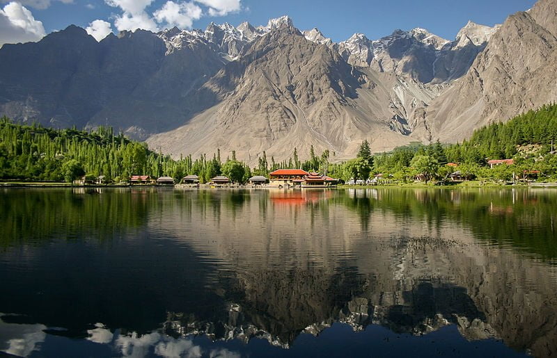 Lower Kachura Lake, a popular tourist destination in Central Karakoram National Park, Skardu, Pakistan. — Image by Zaeem Siddiq