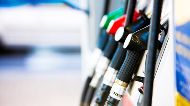Govt likely to increase Petrol Prices in July