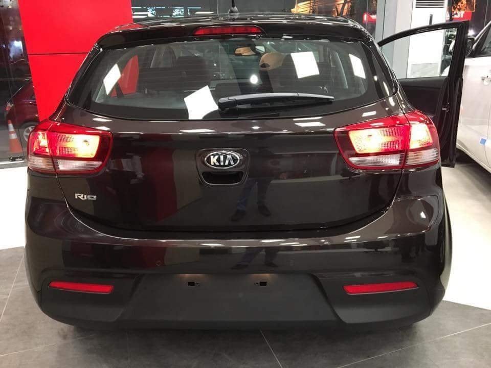 Kia Rio Rear spoiler garnish