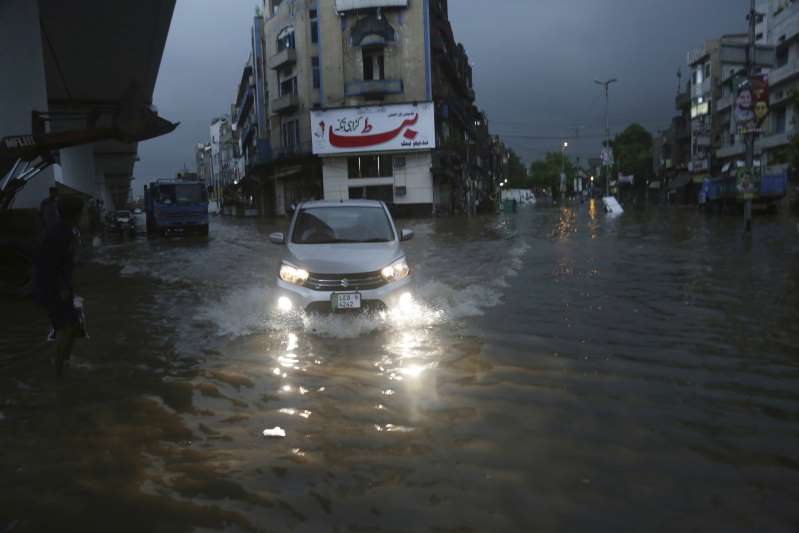 Rain in Lahore