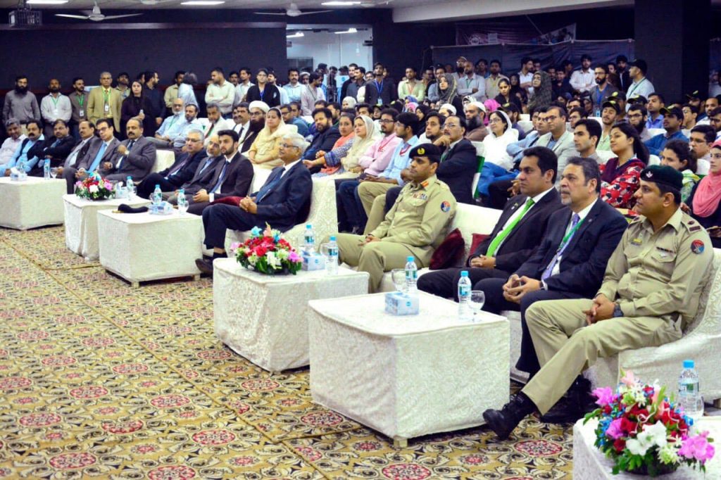 DG ISPR Major General Asif Ghafoor visits UMT Campus