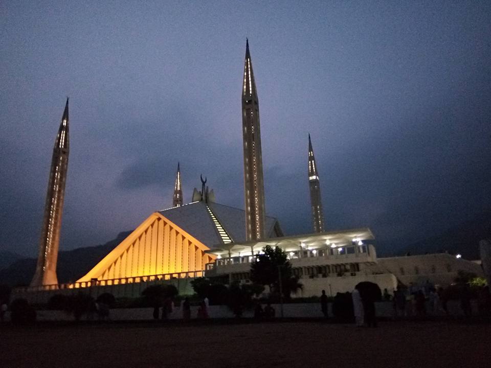 faisal mosque, Islamabad