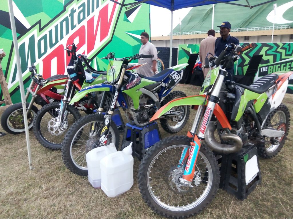 Mountain Dew Moto Extreme shaken up Islamabad