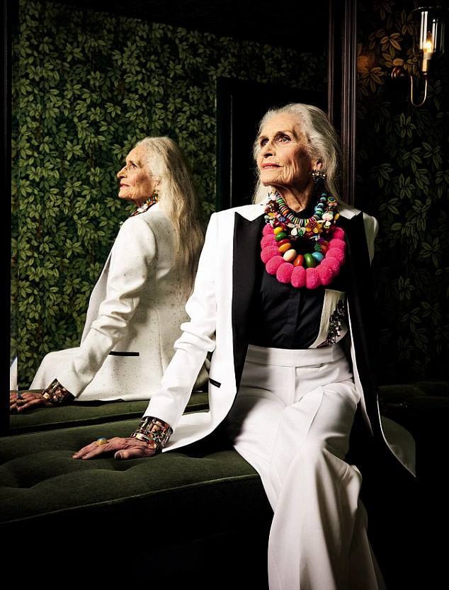 Daphne Selfe