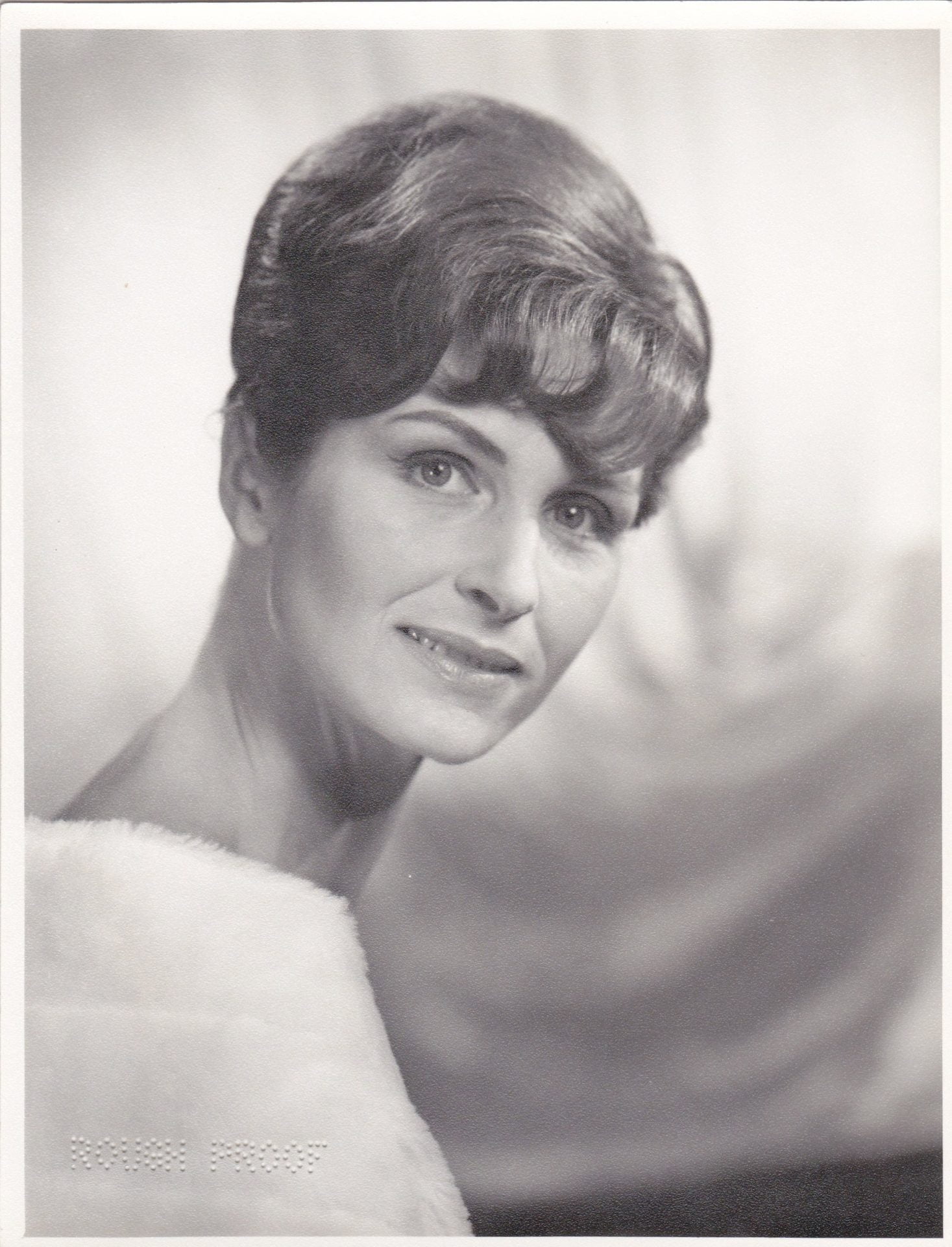Young Daphne Selfe