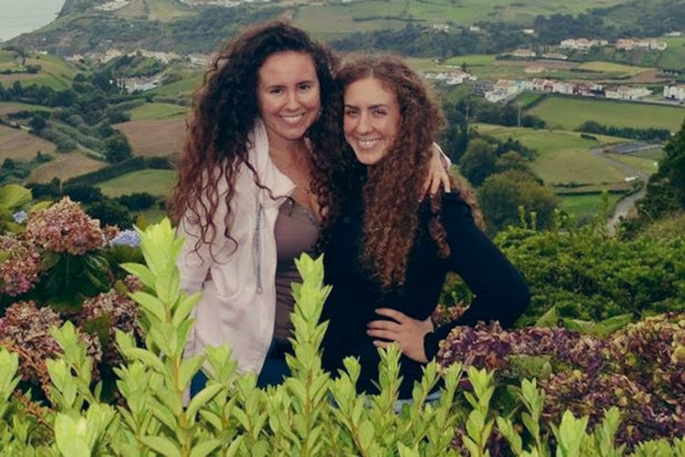 Vera Rijo with her elder sister