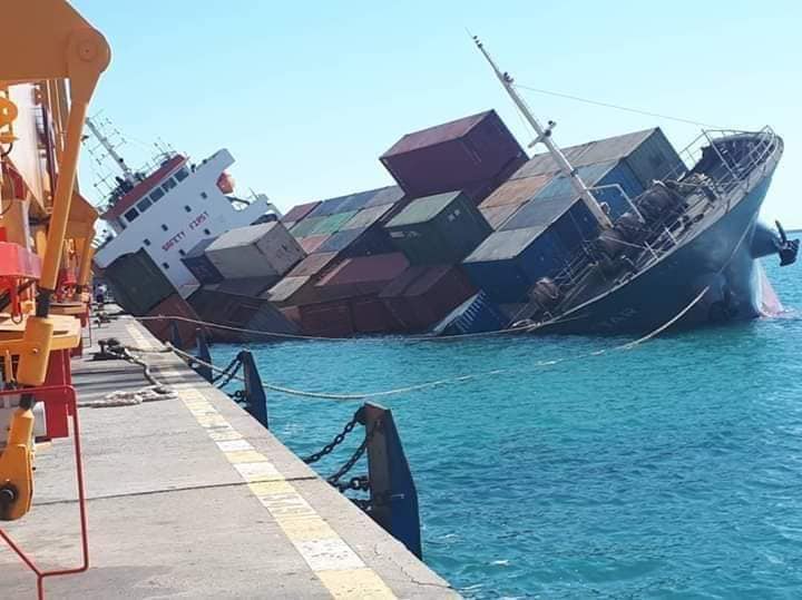 Container ship capsized, sank in Iranian port