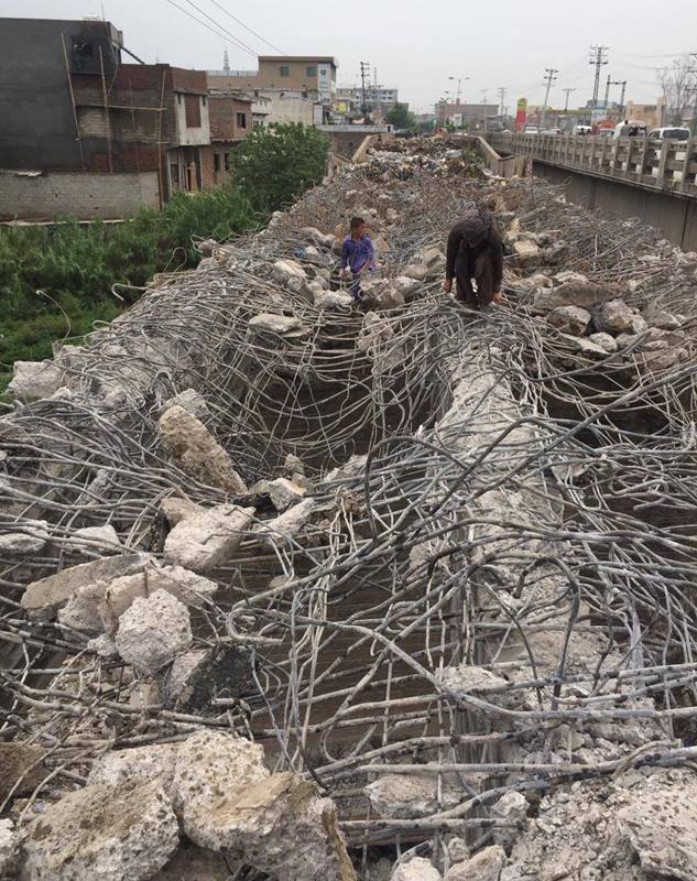 Construction work on Burma Bridge is in Progress