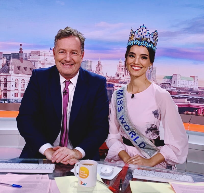 Vanessa Ponce de León with Piers Morgan