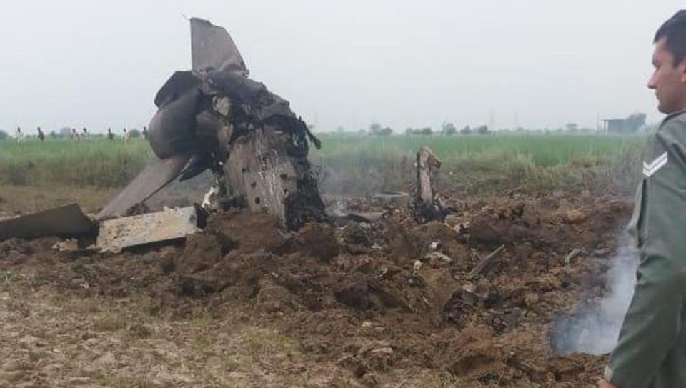Another one bites the dust Indian MiG-21 crashed