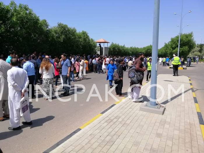 KARACHI: Dolmen Mall Clifton evacuated