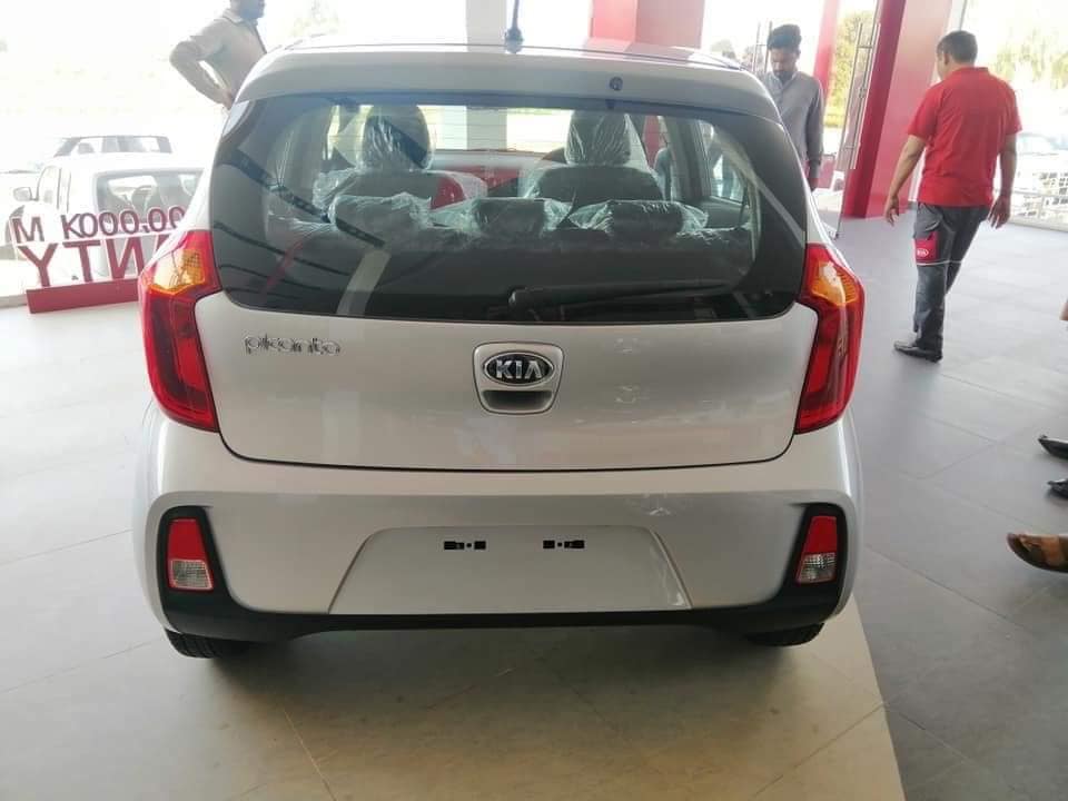 KIA Picanto in Pakistan booking starts from next week