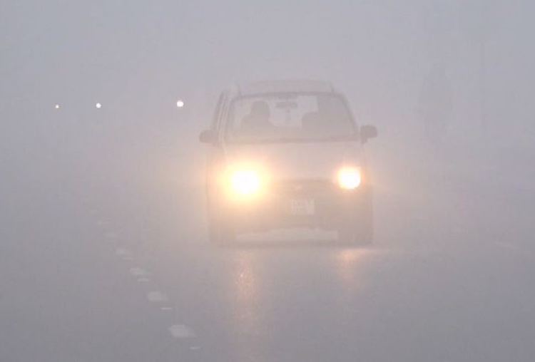 dense fog in islamabad