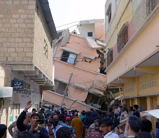 Karachi Building Collapse Golimar Building Collapse #KarachiBuildingCollapse #GolimarTragedy