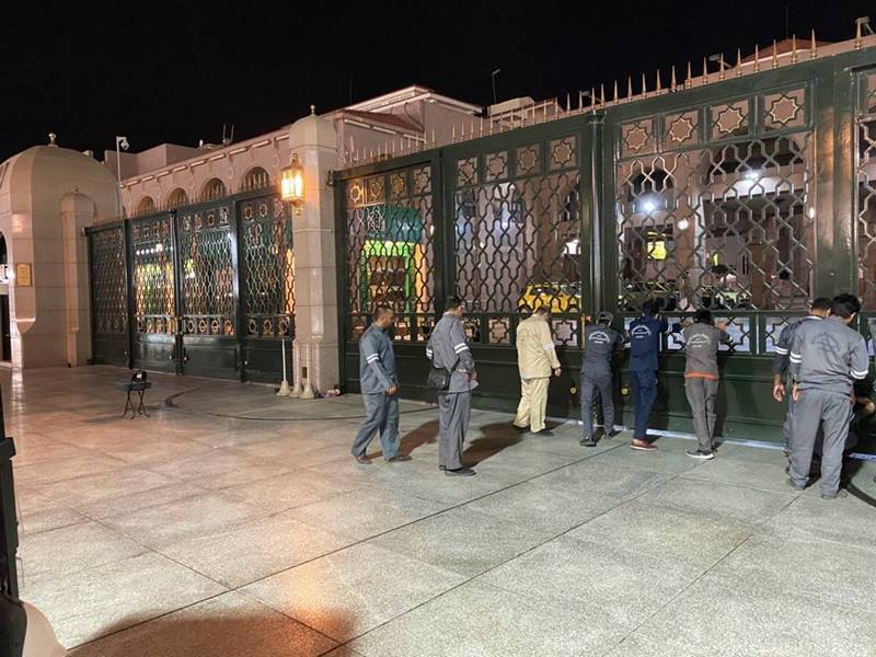 Coronavirus: Saudi Arab bans prayers at the Holy Mosques