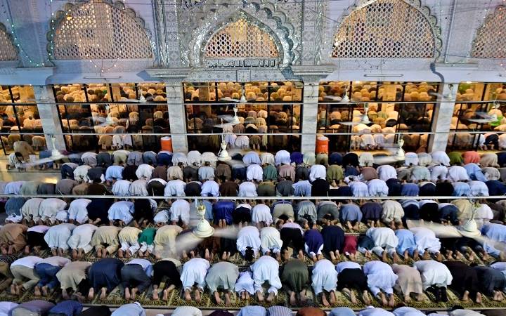 Eid Prayers Pakistan
