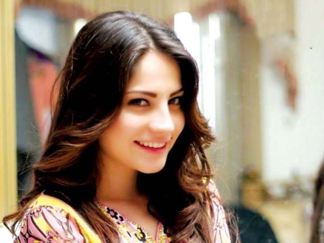 Neelam Muneer Dance