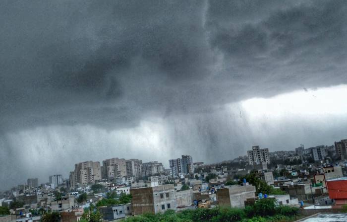 Karachi rain, Power outages, K Electric
