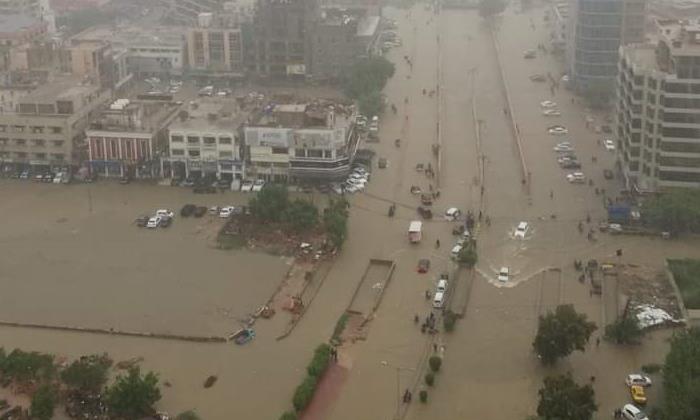 Karachi rain