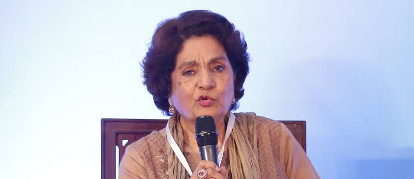 Haseena Moin Receives  Lifetime Achievement Award