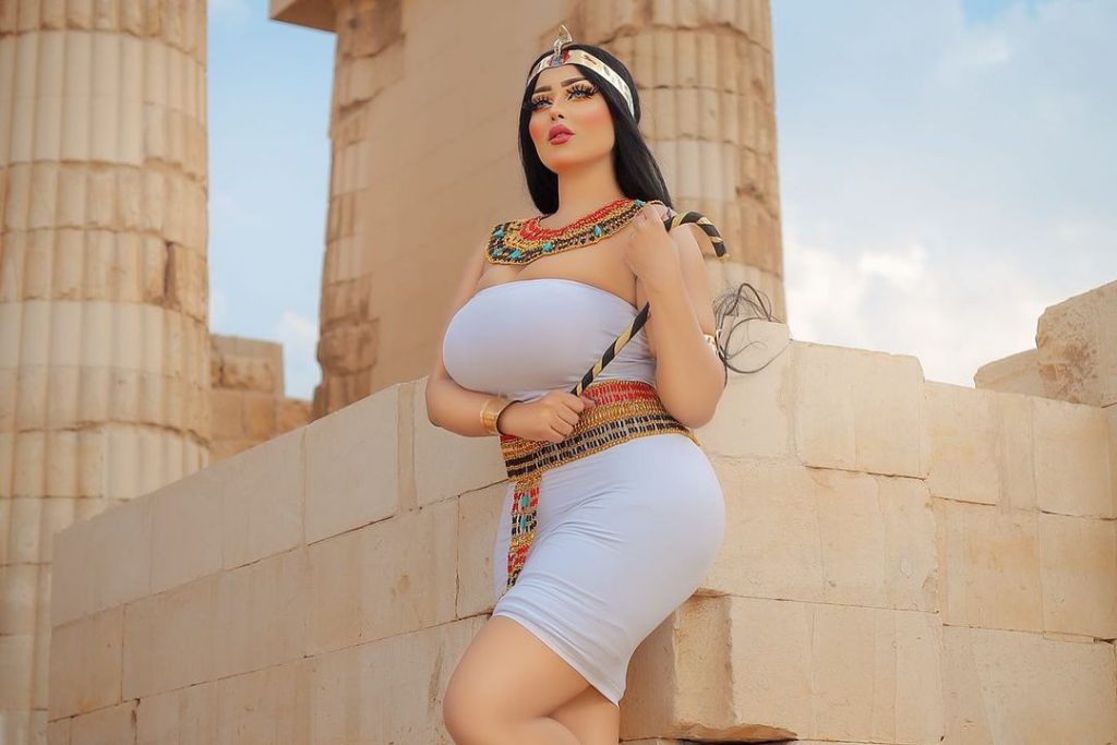 Salma al Shimi Photoshoot