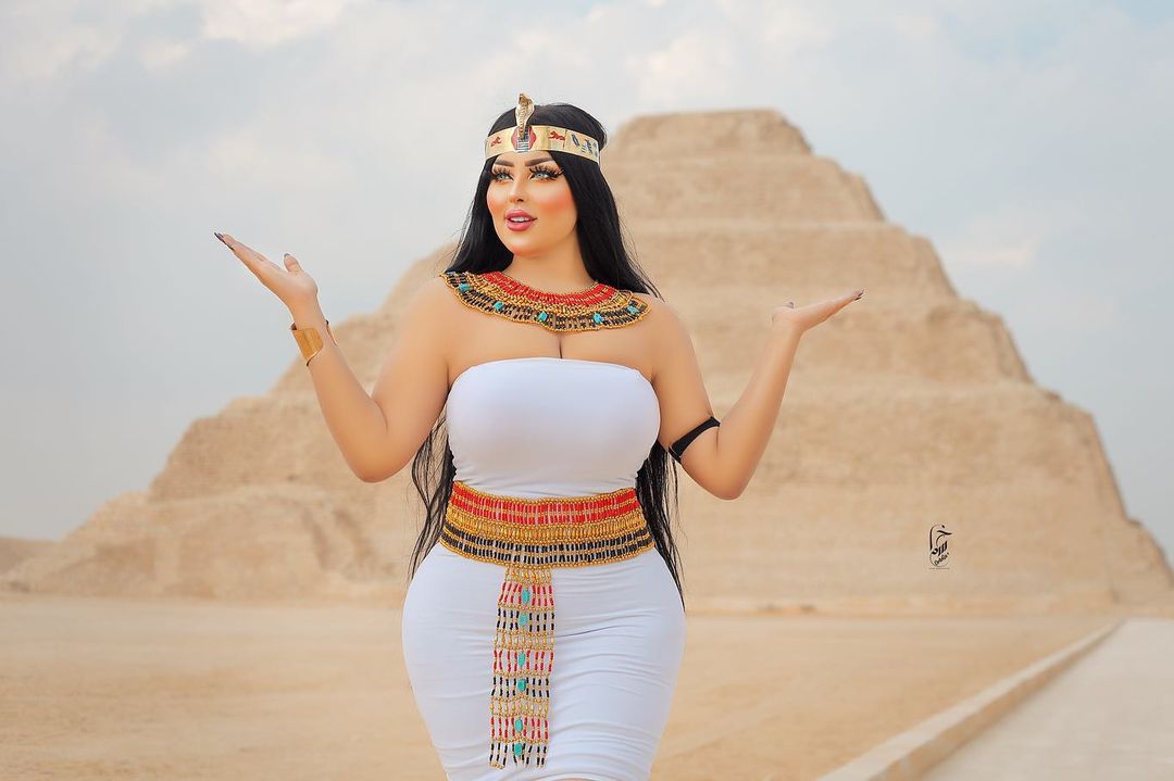 Salma al Shimi Photoshoot Cleopatra costume.