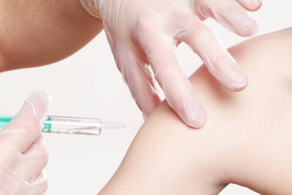 Lahore Unvaccinated Citizens, Restrictions Unvaccinated Citizens
