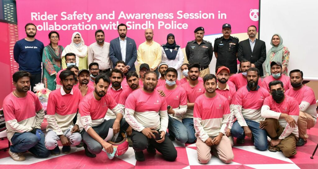Sindh Traffic Police holds road safety training session for foodpanda riders