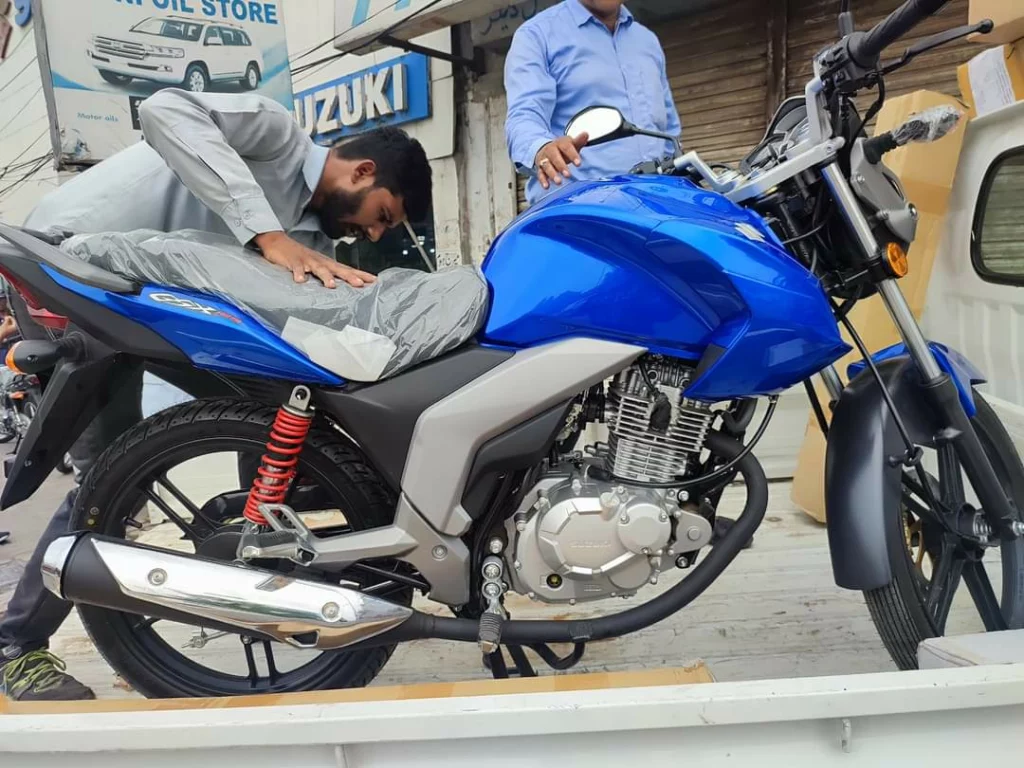 Suzuki GSX 125 in Pakistan, Suzuki GSX 125 Pakistan, Suzuki GSX 125, Suzuki GS 150 Replacement