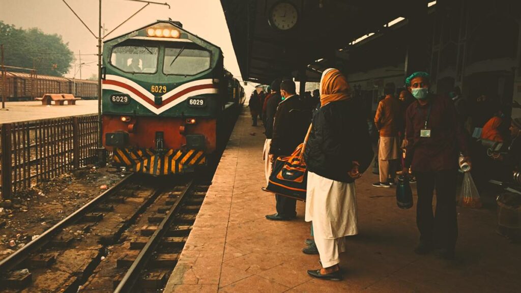 Pakistan Railway Fares, Pakistan Railway Ticket Prices