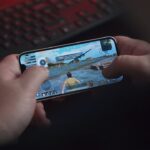 Hazards of Online Gaming   A guidelines for Parents
