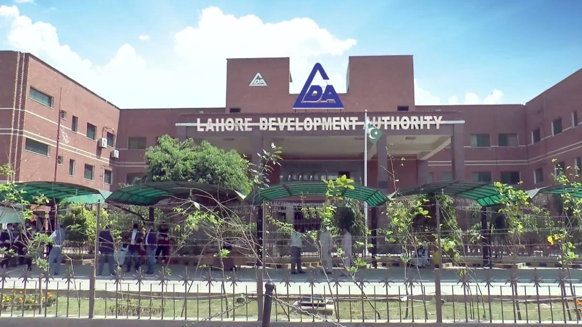 Illegal Housing Schemes Lahore, Illegal Housing Lahore, LDA