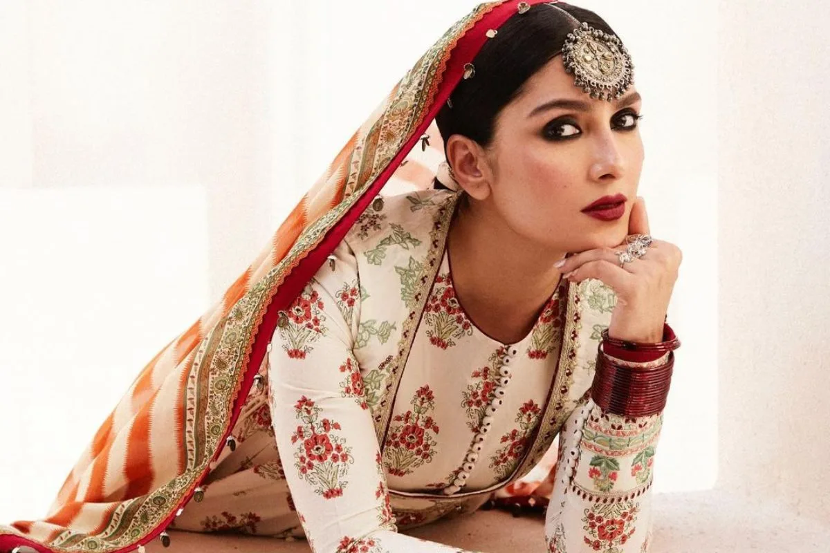 Ayeza Khan Stuns in Zara Shahjahan's Exquisite Eid Collection
