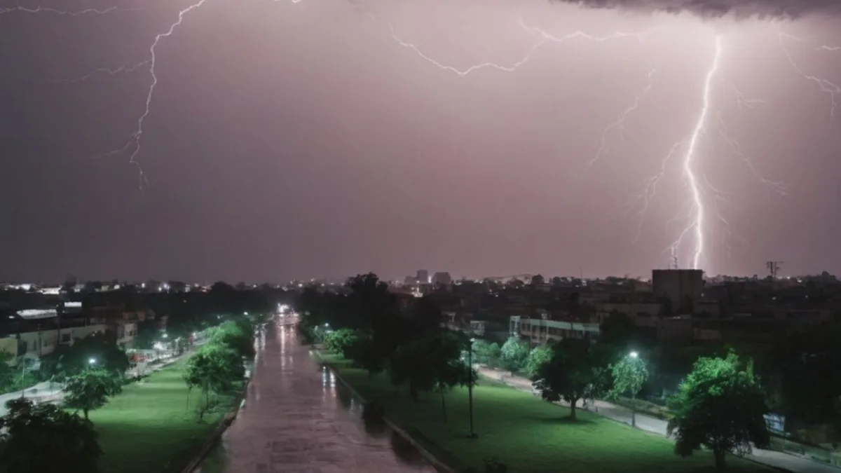 Weather Update: Rain and Thunderstorms Expected From Today