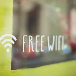 KP Govt to Introduce Free WiFi in Peshawar Parks