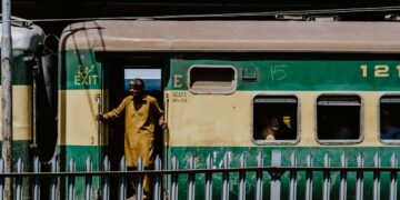 Bolan Mail Train from Quetta to Karachi Still Suspended