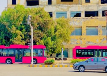 Karachi Pink Bus Service Gets New Routes
