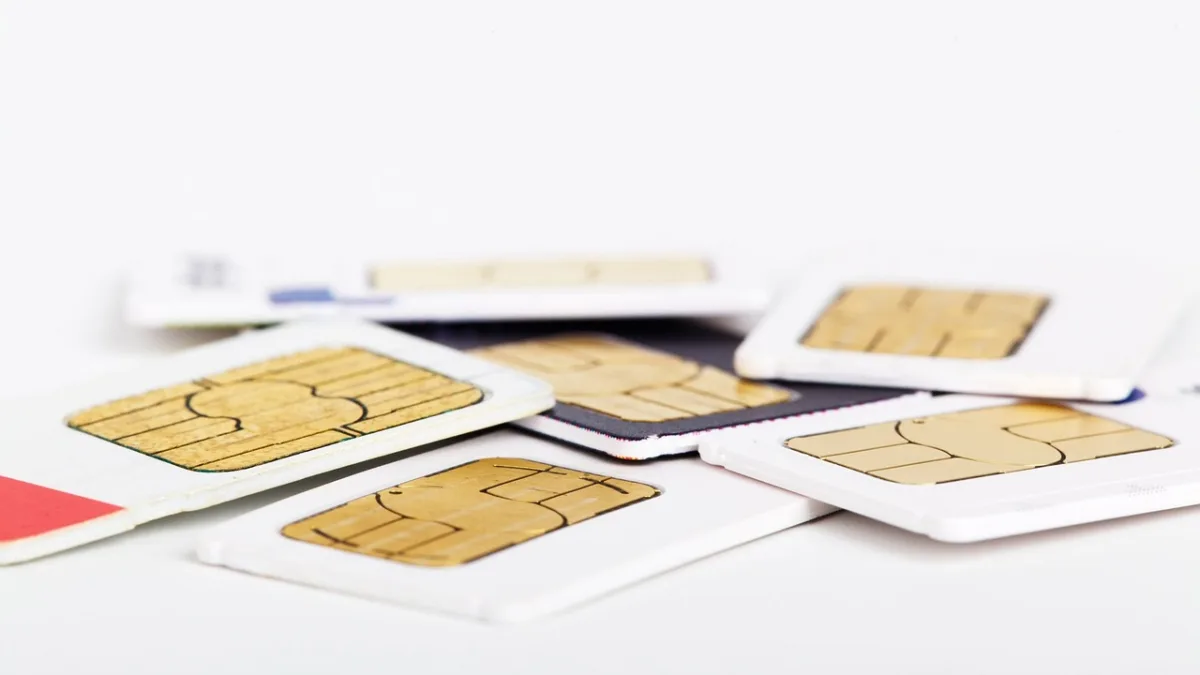 Govt Set to Block SIM Cards of Over 500,000 Non-Filers in May