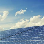 Govt Denies Reports on Fixed Tax for Solar Panel Users
