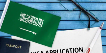 Saudi Arabia Eases Tourist Visa Requirements for Pakistani Travelers