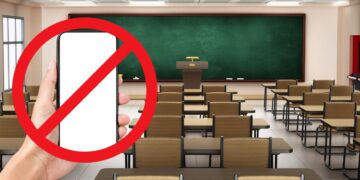 Punjab Bans Mobile Phone Use in College Classrooms