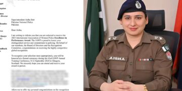 Punjab Police Officer Aisha Butt Wins Global Award for Excellence