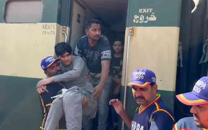 Disabled Pakistani Teen Deported from India Mid-Treatment