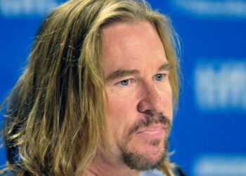 Hollywood Legend Val Kilmer Passes Away at 65 