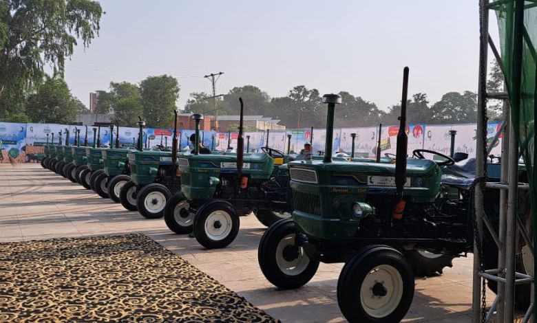 Al Ghazi Tractors Donates 1000 Tractors  Cash Grants to Punjab Wheat Farmers